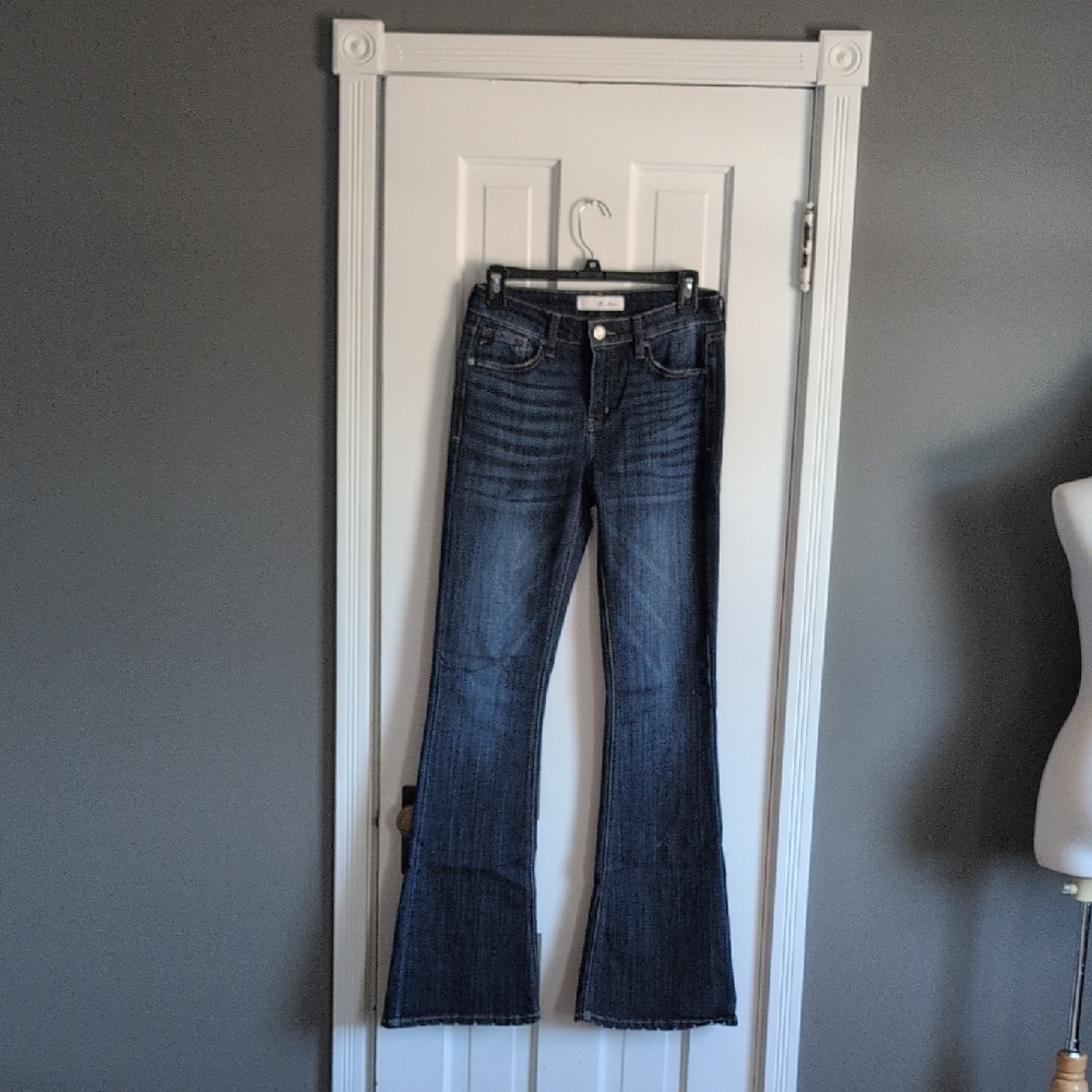 KanCan Blue Flare Jeans with Classic Style